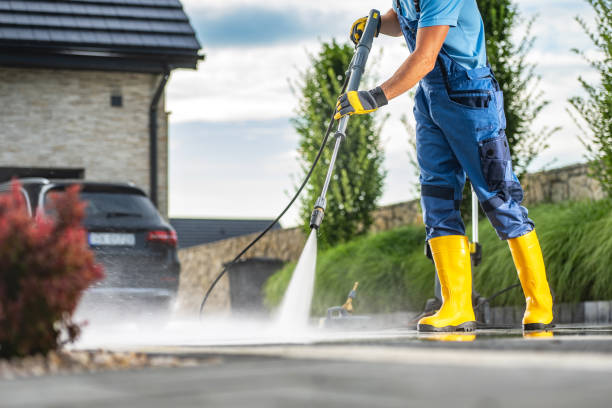 Best Sidewalk Pressure Washing  in University Of Pittsburgh Johnstown, PA