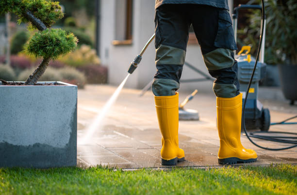 Best Commercial Pressure Washing  in University Of Pittsburgh Johnstown, PA